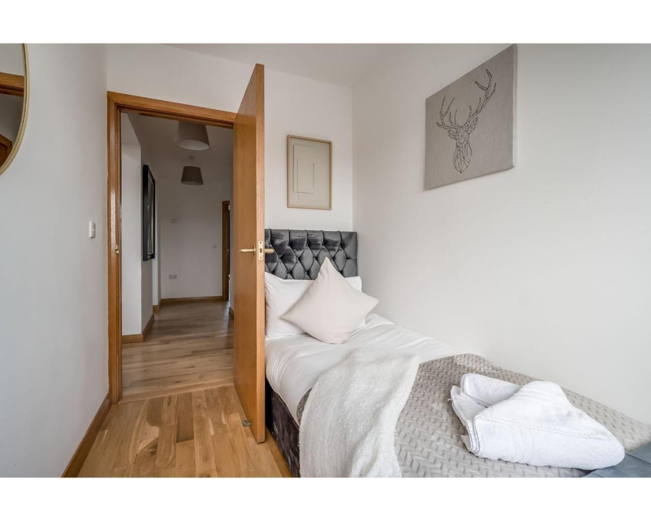 Central Belfast Apartments Pottinger'S Quay エクステリア 写真
